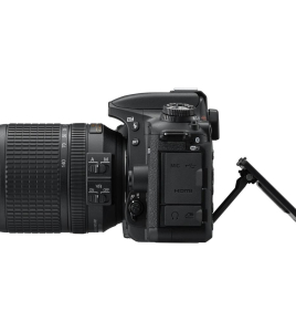 Nikon D7500 DSLR Camera with AF-S DX NIKKOR 18-140mm f/3.5-5.6G ED VR Lens