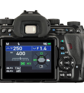 Pentax K-1 Mark II Digital SLR Camera with HD Pentax-D FA 28-105mm f/3.5-5.6 ED Lens – 36.4MP Full Frame Weather-Sealed DSLR Bundle