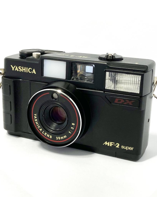 Yashica MF-2 Super DX 35mm Film Camera – Black Compact Point-and-Shoot Camera Yashica MF-2 Super DX 35mm Film Camera – Black Compact Point-and-Shoot Camera
