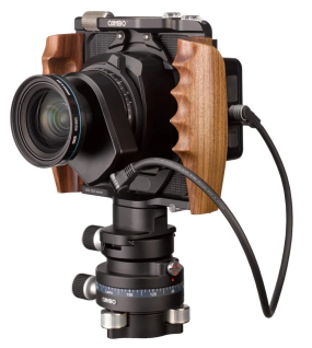 Cambo WRS-5000 Camera Body with Wooden Hand Grip & Double Rear Shift 20/20–20/20mm – Rosewood Professional Technical Camera System