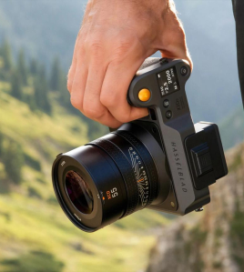 Hasselblad X2D II 100C Medium Format Mirrorless Camera – 100MP Flagship Professional Camera with 16-bit Color &amp; Advanced Stabilization