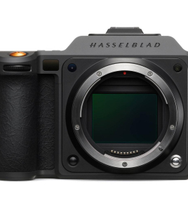 Hasselblad X2D II 100C Medium Format Mirrorless Camera + Hasselblad XCD Lens