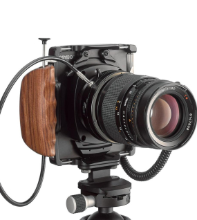 Cambo WRC-400 Camera Body with Tripod Mounting Block